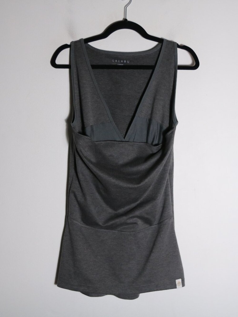 Lalabu Baby Wearing Carrier Tank Top Womens Large Gray Soothe Hands Free